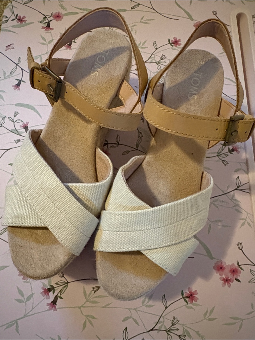Toms Cream Cross-Band Sandals with Tan Ankle Strap